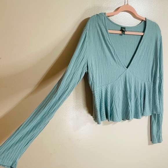 WILD Fable Loose Top - Picture 3 of 7